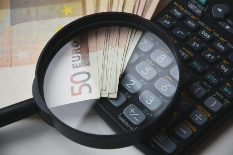 Kalkulasi Customer Lifetime Value: Panduan Lengkap untuk Bisnis Anda 3 Customer Lifetime Value Calculation