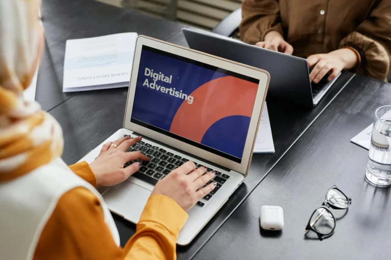 Digital Marketing Laptop Office