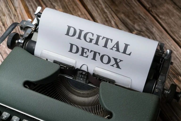 Digital Transformation Bisnis: Panduan Lengkap & Strategi Sukses 2 Digital Transformation Bagi Bisnis