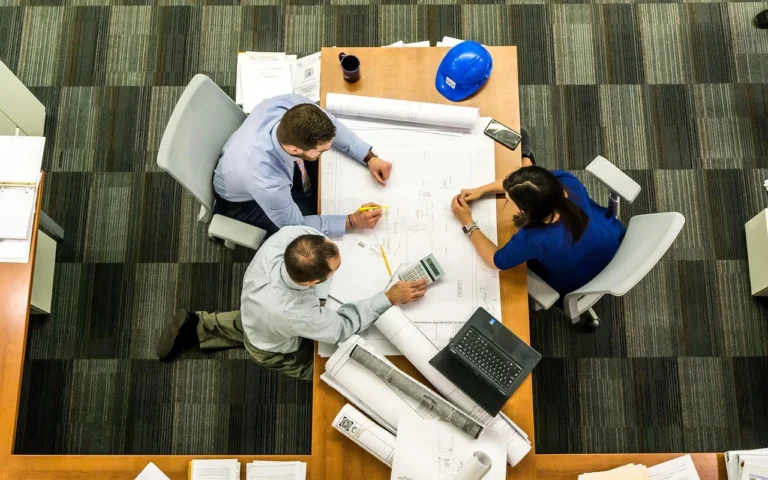 Strategi Model Kerja Hibrida Efektif untuk Bisnis Modern 3 Hybrid Work Model Strategy