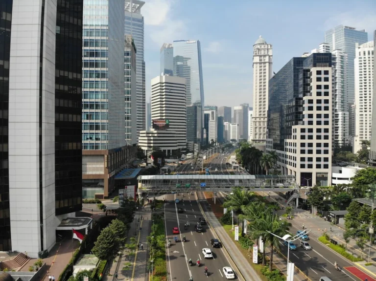 Implementasi Framework Bisnis Industri 4.0 Indonesia