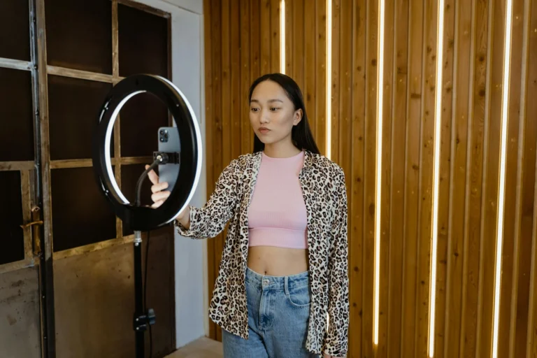 Panduan Memilih Influencer untuk Bisnis Kecil yang Efektif 2 Influencer Untuk Bisnis Kecil