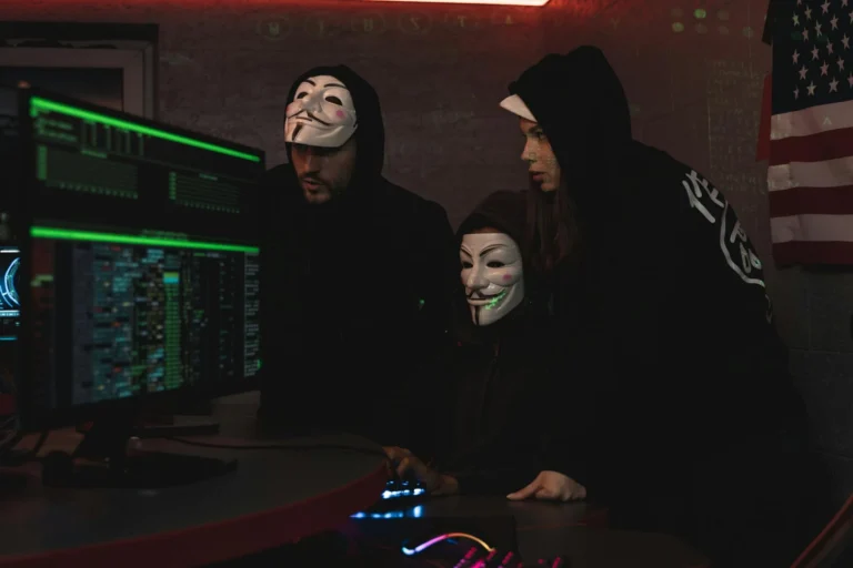Keamanan Cyber untuk Bisnis: Panduan Lengkap Lindungi Data 1 Keamanan Cyber Untuk Bisnis
