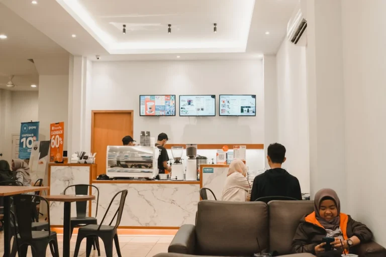 Panduan Strategi Konsep Bisnis Kafe Modern dan Menguntungkan 2 Konsep Bisnis Kafe