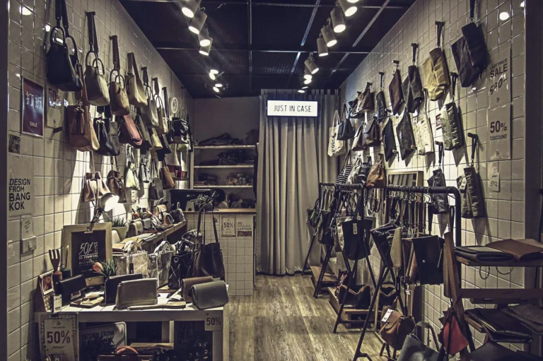 Konsep Butik Minimalis