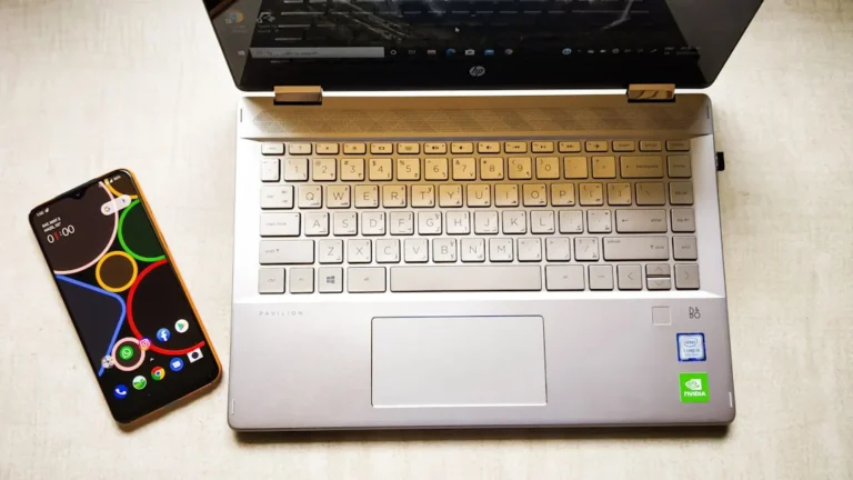 Laptop Smartphone Search Engine