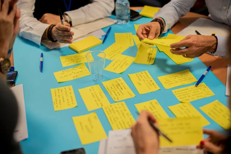 Penerapan Framework Bisnis Design Thinking Startup