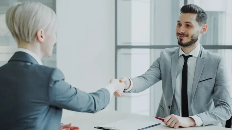 Jasa Pembuatan Email Bisnis Profesional & Terpercaya 1 Professional Office Business Handshake