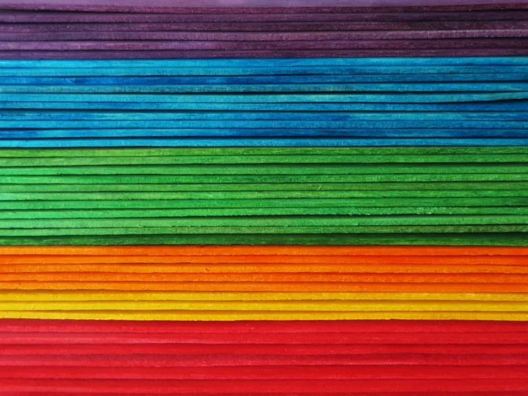 Psikologi Warna Branding