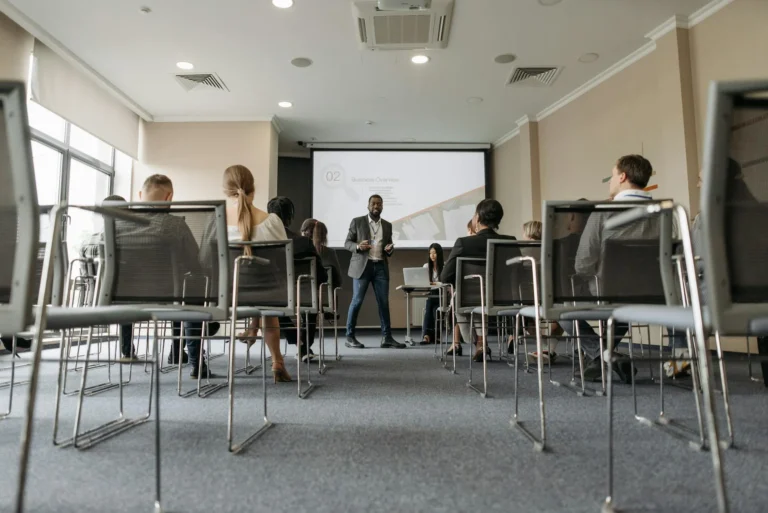 Seminar Bisnis untuk Pemula: Panduan Lengkap Mulai Usaha 3 Seminar Bisnis Untuk Pemula
