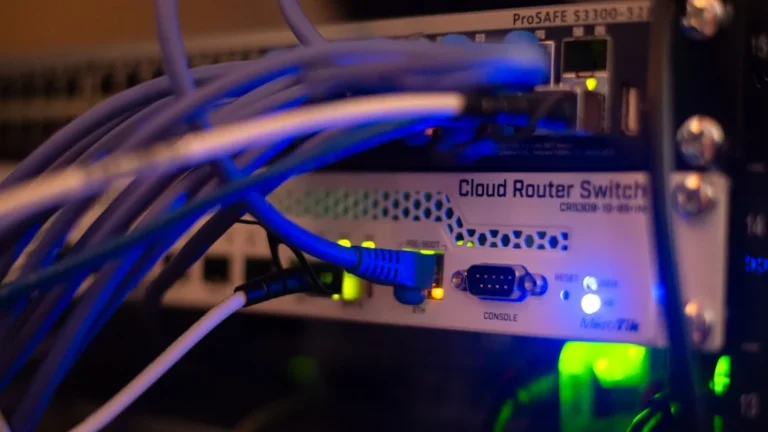 Cara Index Website Cepat Agar Muncul di Halaman Google 1 Server Room Computer Network