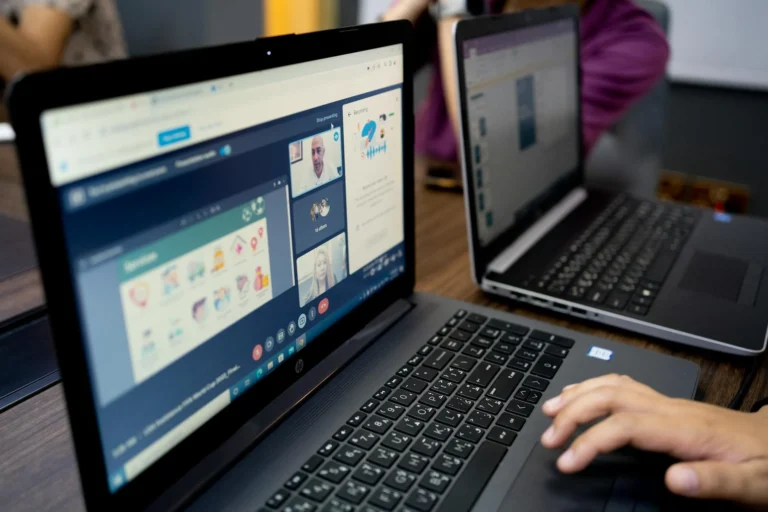 Tools Manajemen Performa Tim Remote